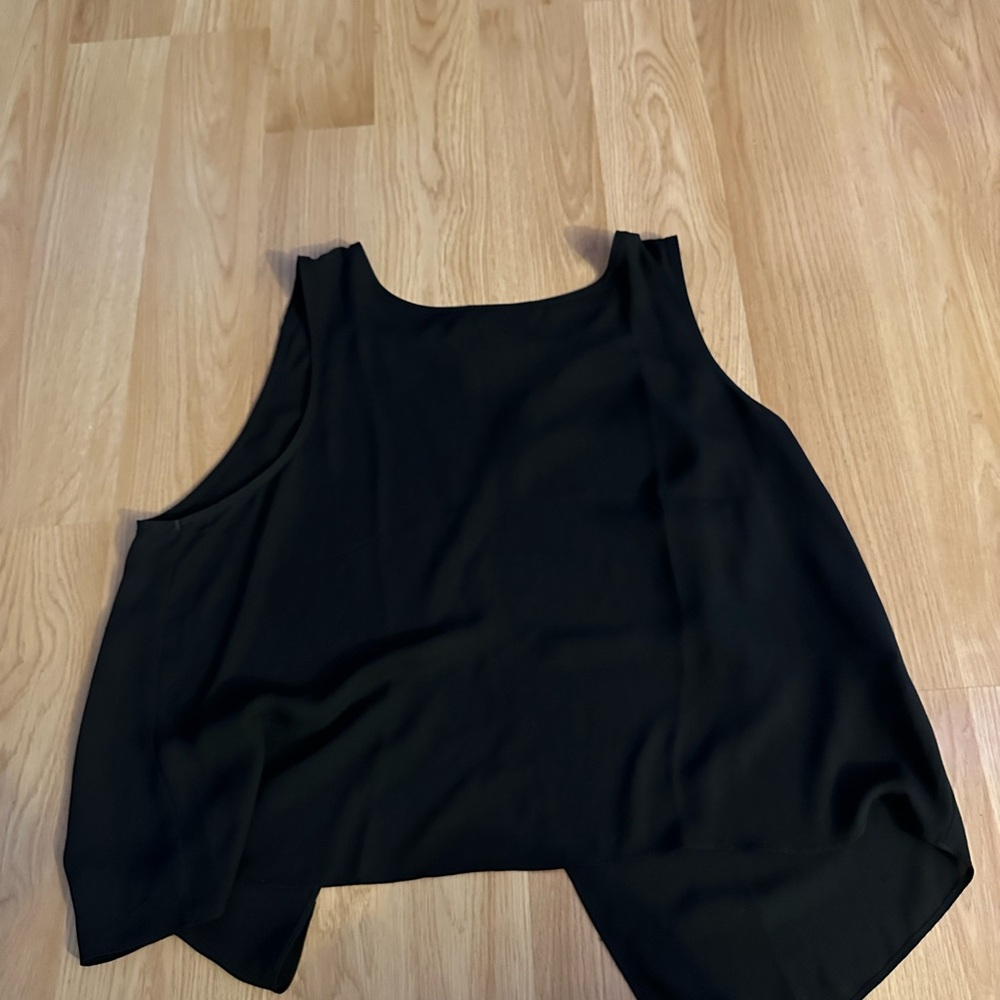 Elegant Black Cut Out Sleeveless Top